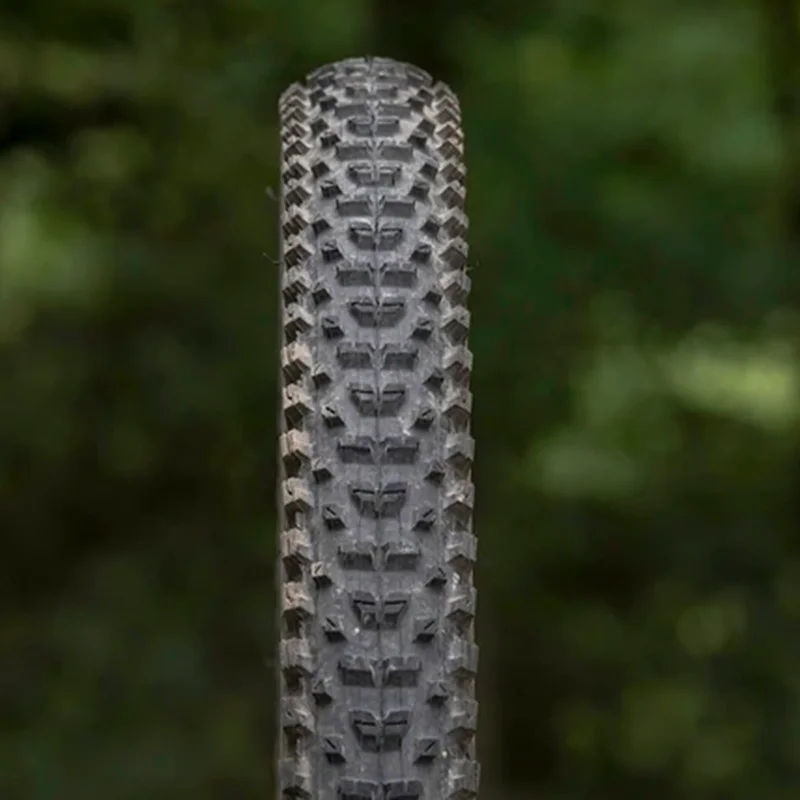 Maxxis Rekon Race Tyre