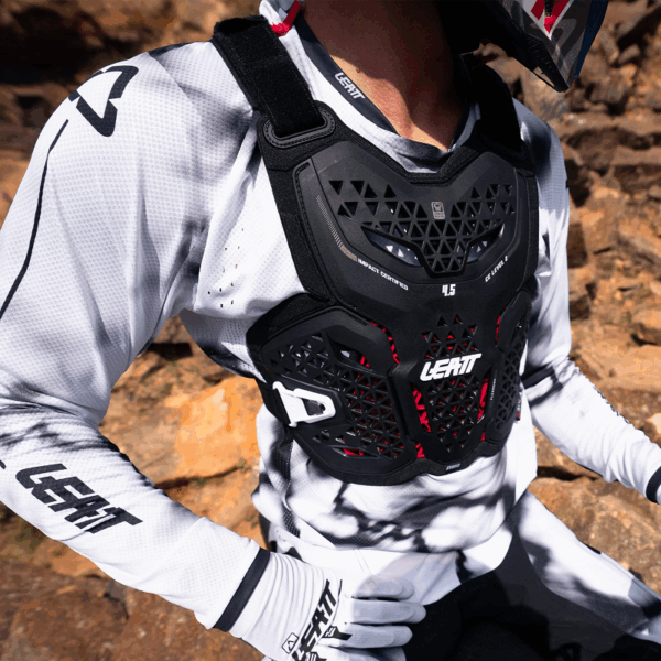 LEATT Chest Protector 4.5 Hybrid V26 - Pinned